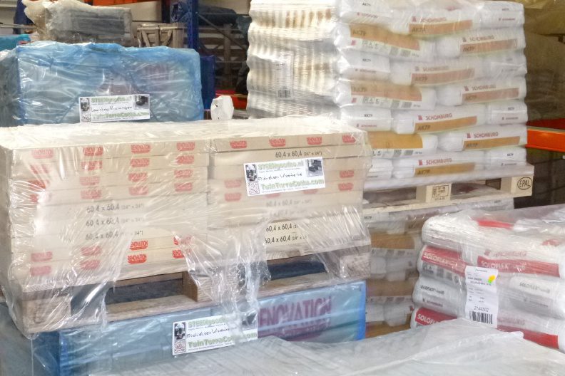 Tegel outlet, partijen tegels op pallet