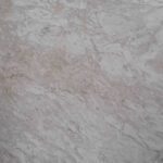 Partij 90 m2 – Vloertegel – Silvery White – 40×1,5 cm in banen – dik mat gezoet