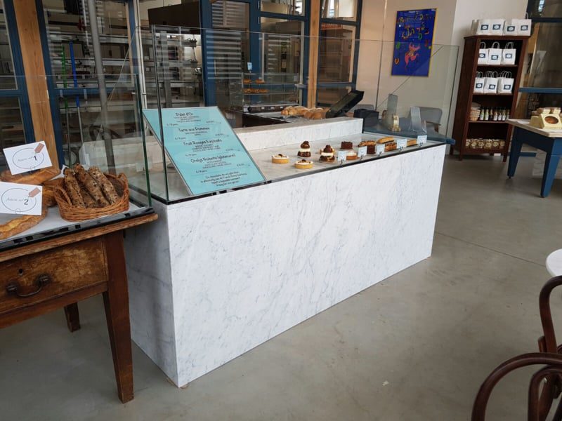 Maatwerk MARMER Bianco Carrara type C mat gezoet in 3 cm dik 296x155 cm