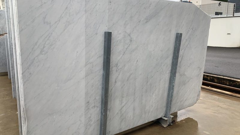 Maatwerk MARMER Bianco Carrara CD Venato Gepolijst alleen in 2 cm dik 290x165 cm